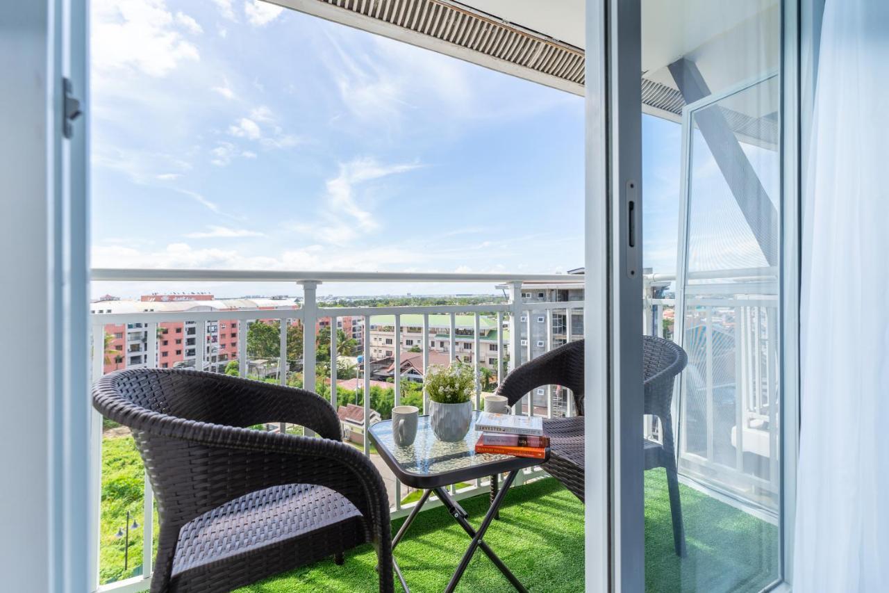 732 Express Condotel, 3 Minutes To Airport, With Gym & Pool Fast Wi-Fi, Free Netflix 麦克坦 外观 照片